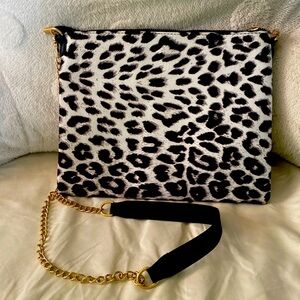 Leopard print Crossbody bag -brand new